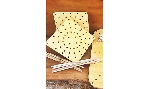 K���k Motif Tahtas� ah�ap �ubuklu