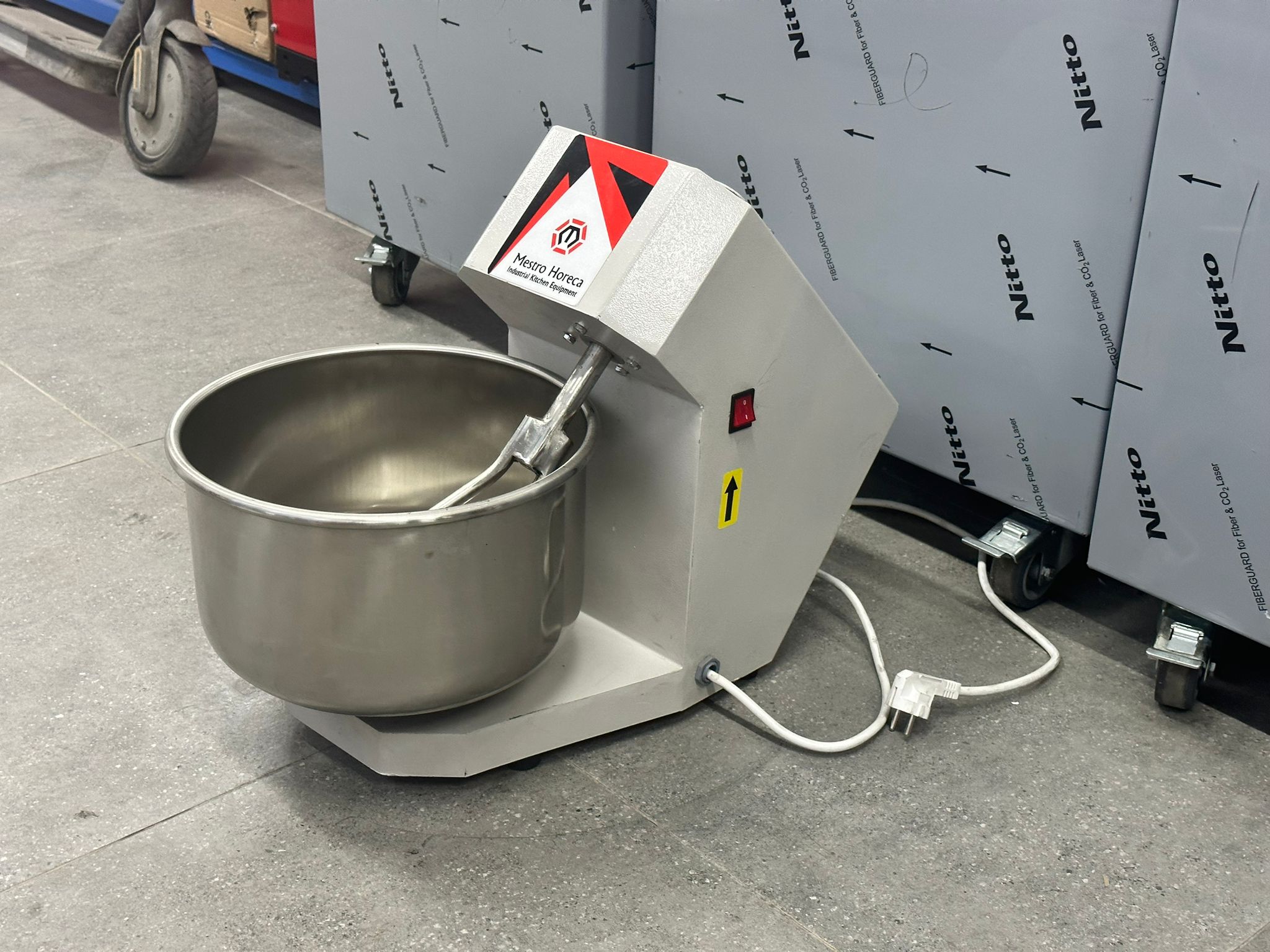 Akse 8 Kg Hamur Yoğurma Makinesi