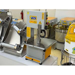 Hnc Junior Et Kemik Testeresi Yeni Model 0,75 kW 220 V