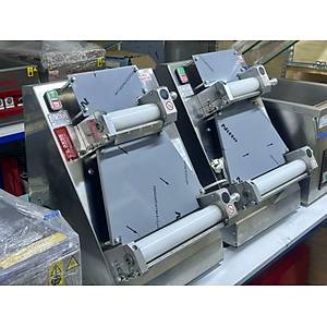 Akse Hamur A�ma Makinesi 30 Cm