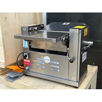 Lavion D�ner Eti A�ma Makinesi Set �st� Yaprak D�ner Makinesi