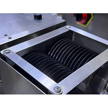 Makpack Ku�ba�� Eti Julyen Et Do�rama Makinesi 10 Mm 220 V AKHR-80100