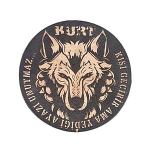 Kurt K��� Ge�irir Ama Yedi�i Ayaz� Unutmaz -Yuvarlak  Deri Pe� - Arma - Wolf Leather Patch