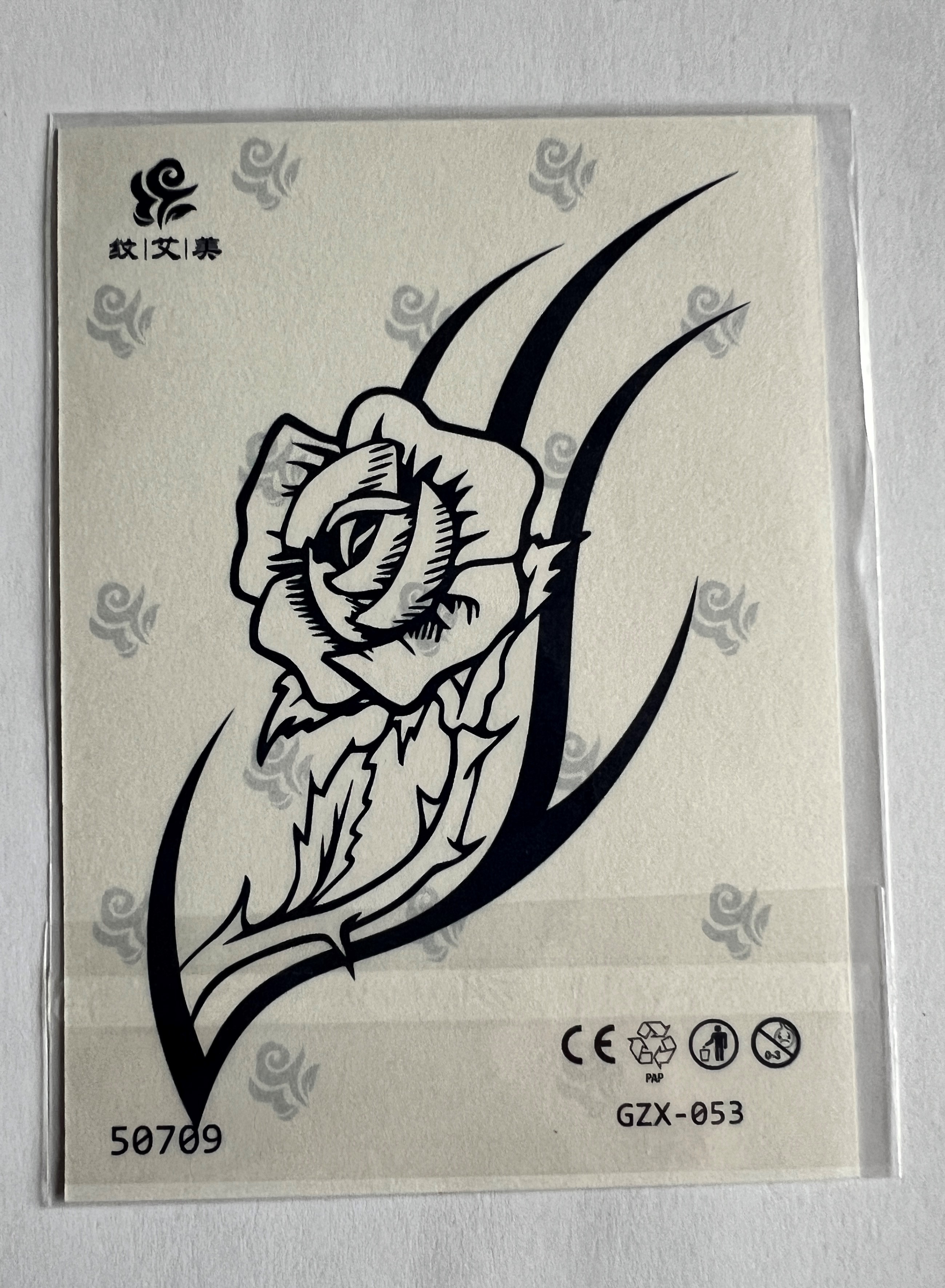 Tribal Gül Yarı Kalıcı Geçici Dövme Sonradan Kararan 1 Aylık Dövme 11x8 cm