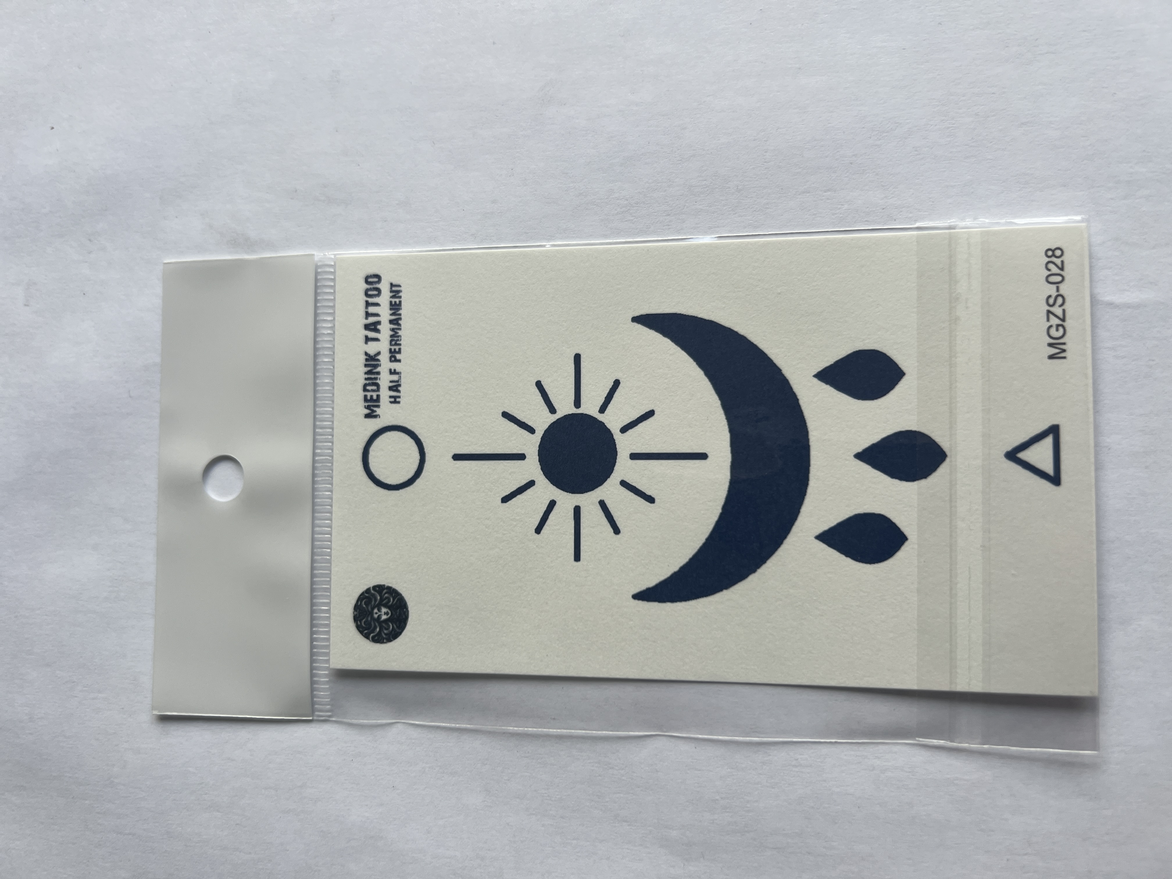 Ay Damla 11x8 cm Yarı Kalıcı Geçici Dövme Yapıştırma Dövme