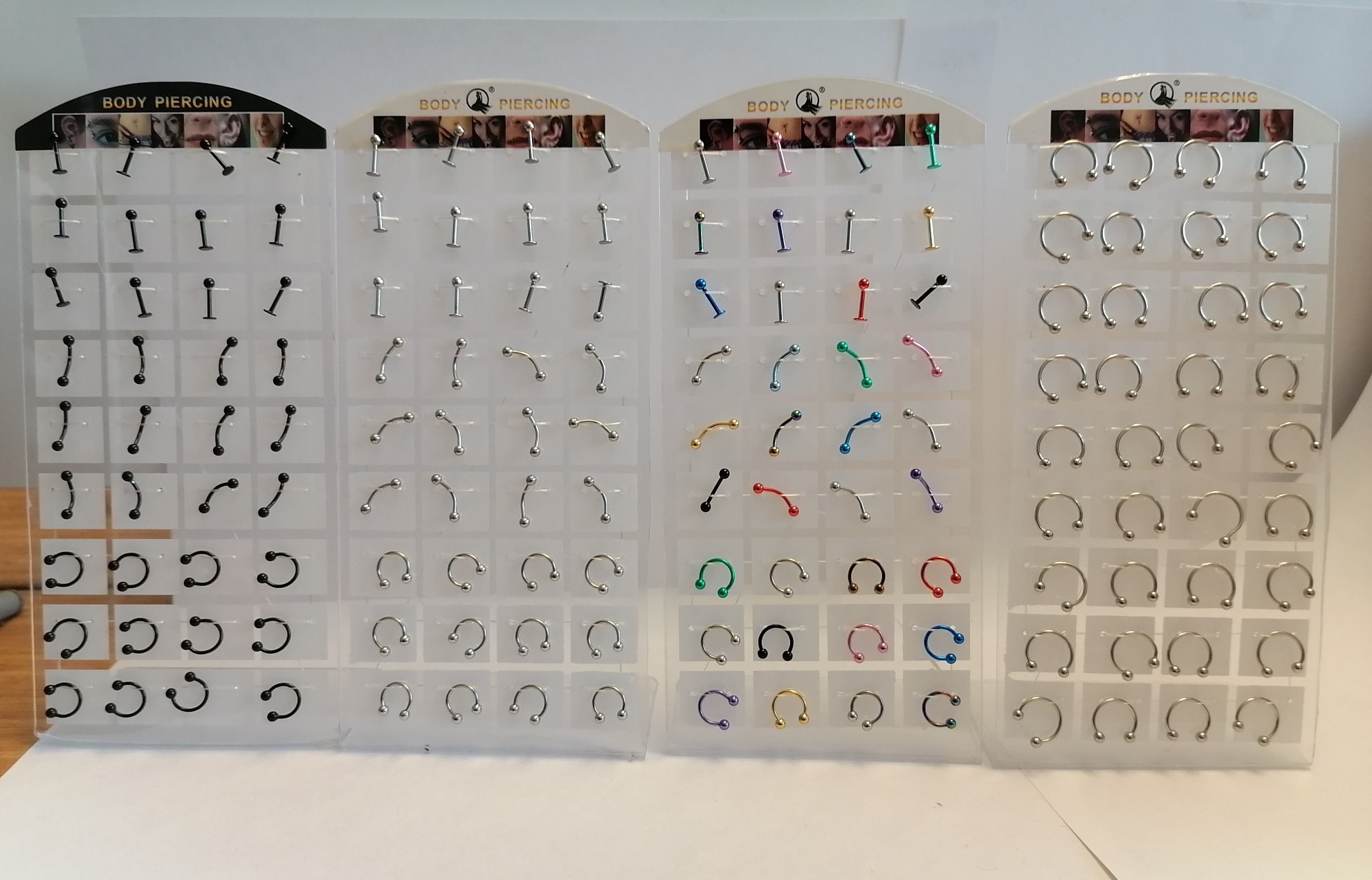 Toptan Piercing 4 stand 144 adet