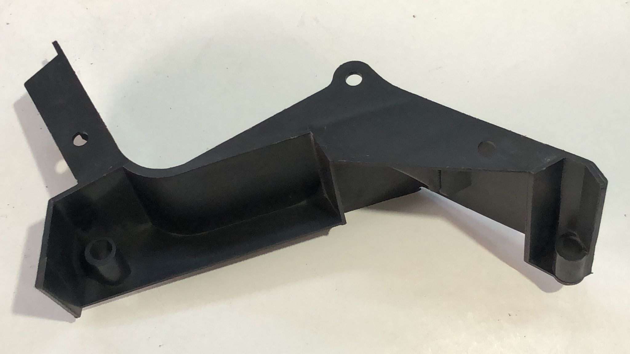 FORD TRANSİT KALORİFER KAPAĞI  ALT SAĞ BRAKETİ 1993-2000