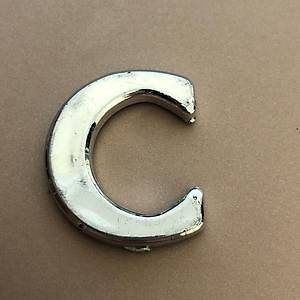 FORD ESCORT ARKA BAGAJ TEK  C YAZISI