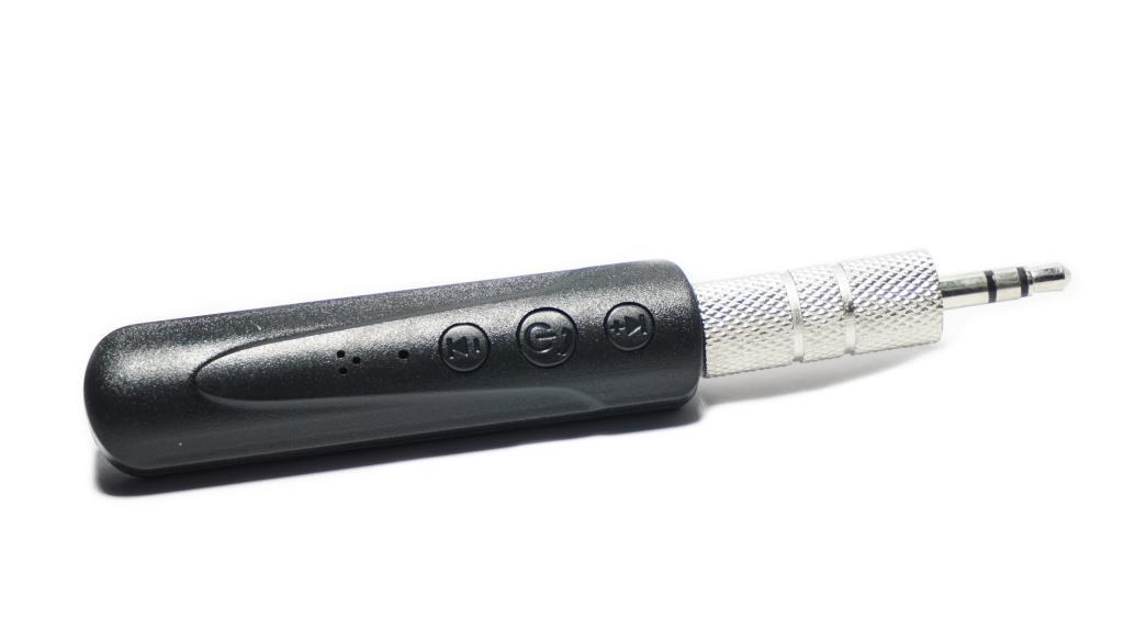 Araç Kiti Kablosuz AUX Ses Alıcısı Bluetooth 4.2 i8 Ses Adaptörü 3.5 Jack 
