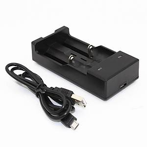 Universal Pil �arj Cihaz� Li-ion Pillere Uyumlu2 Pil Kapasiteli 