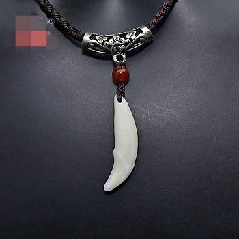 Do�al Tibet Beyaz Kurt Di�i Kolye Ayarl� �rg� �pli Metal Charm Boncuklu