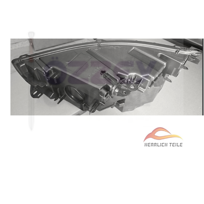 XC40 18-22 Far Kasası Sağ