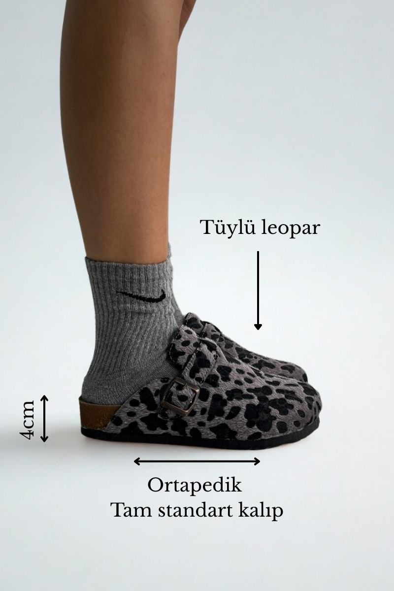 Siyah Leopar Burnu Kapalı Kadın Ortapedik Terlik GD33