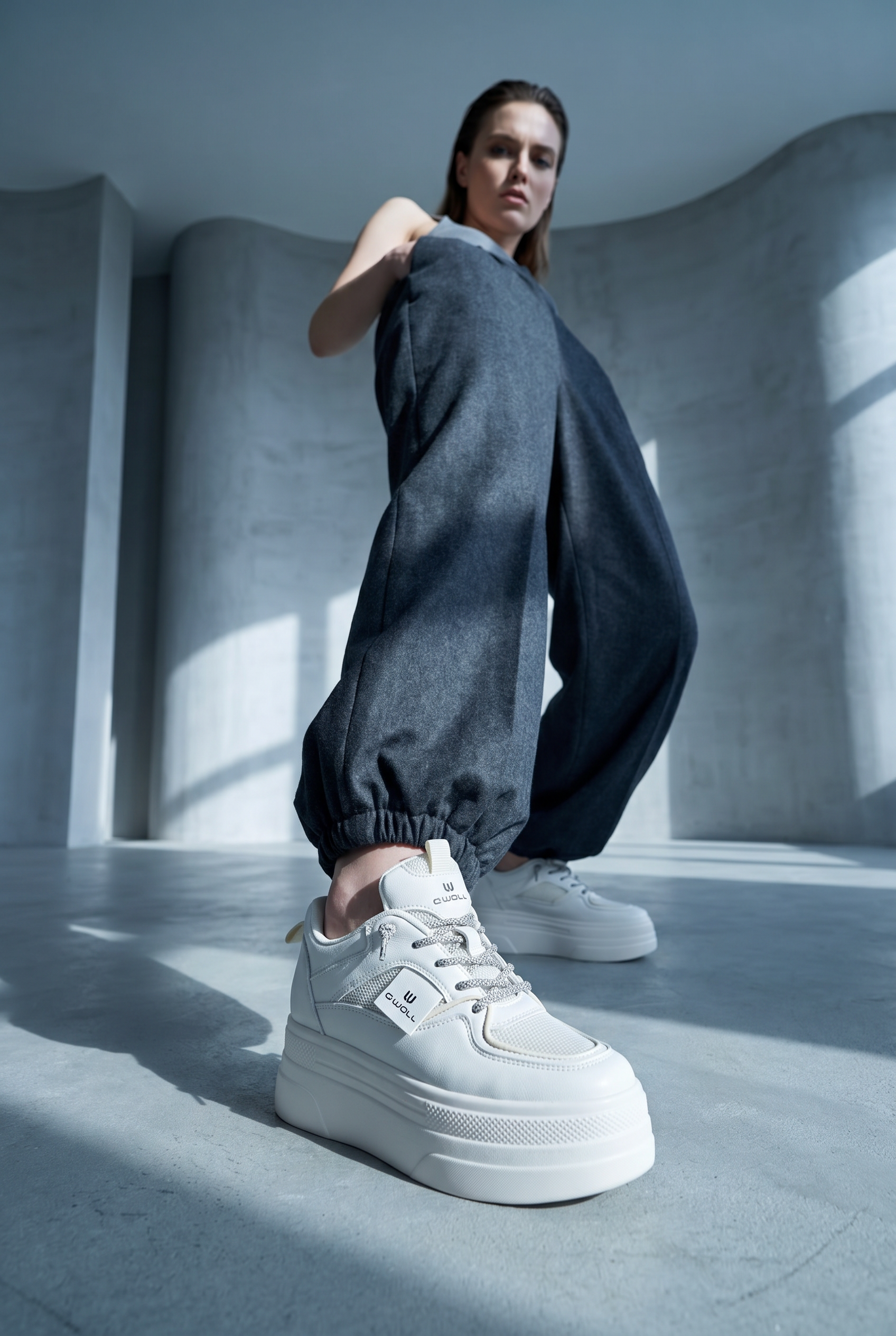Beyaz Gizli Ökçe Kadın Sneaker WE1009