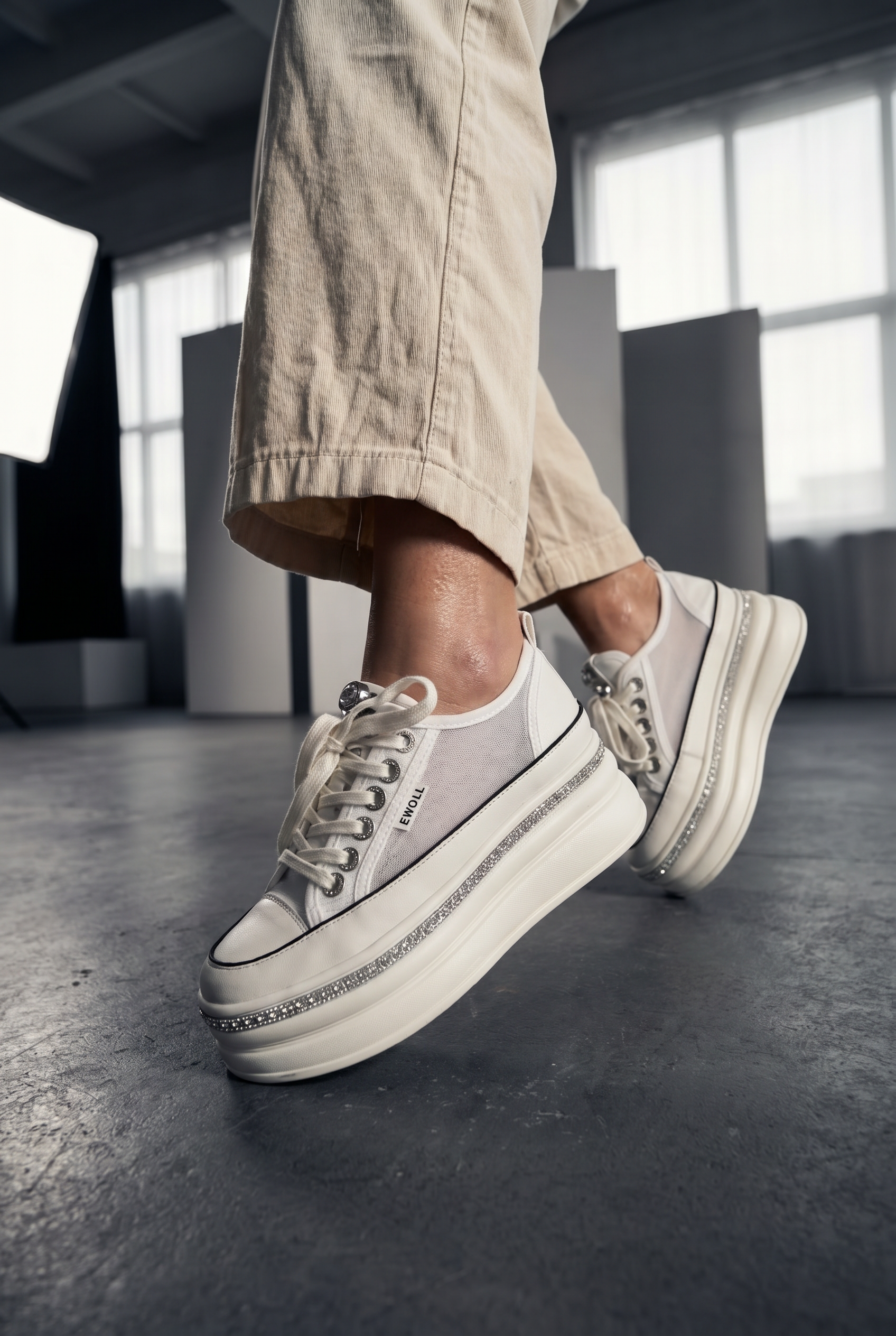 Beyaz File Taşlı Kadın Sneaker EW5030