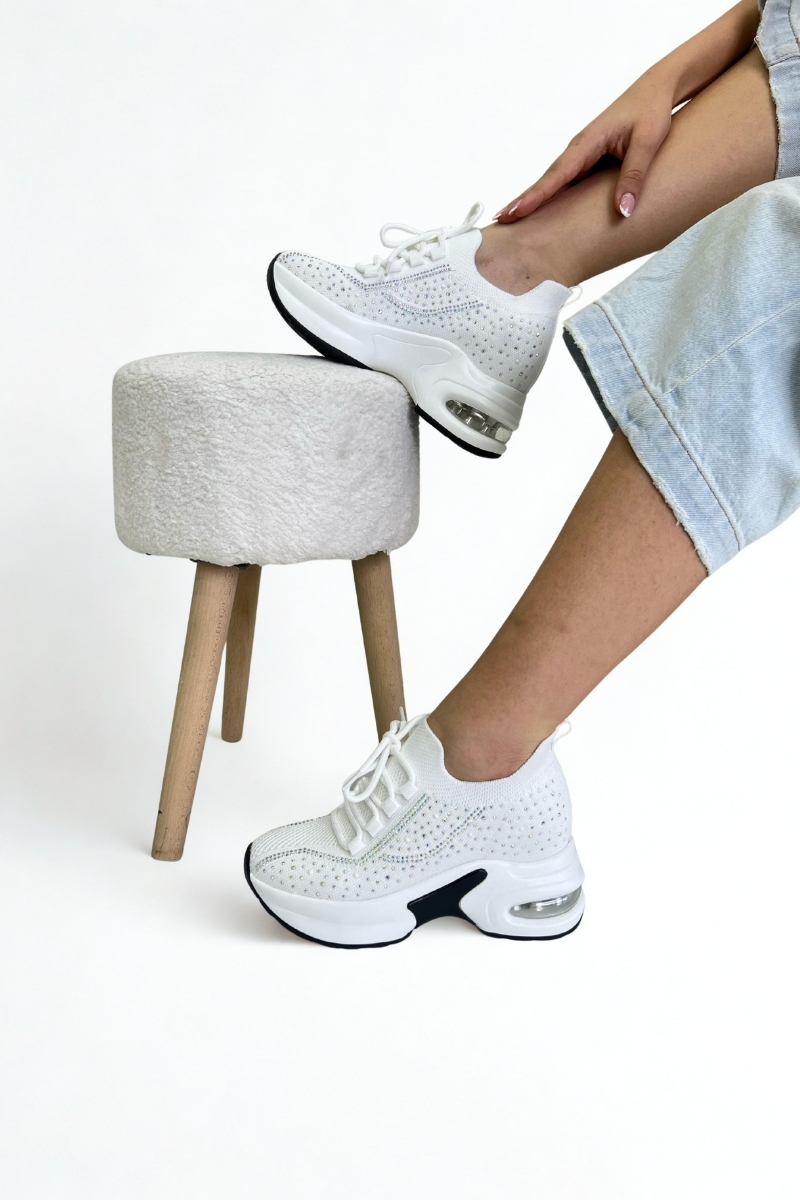 Beyaz Gizli Topuk Triko Kadın Sneaker EW5035