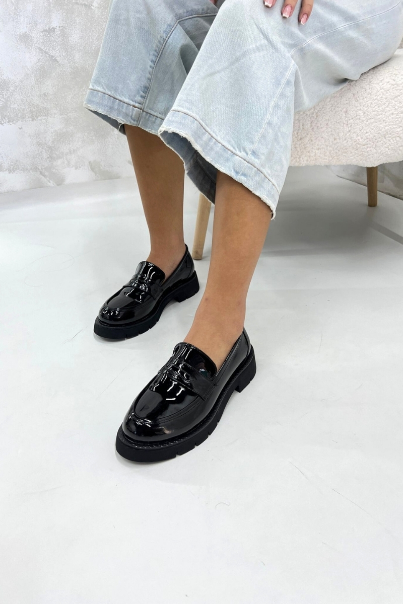 Siyah Rugan Kadın Loafer P103
