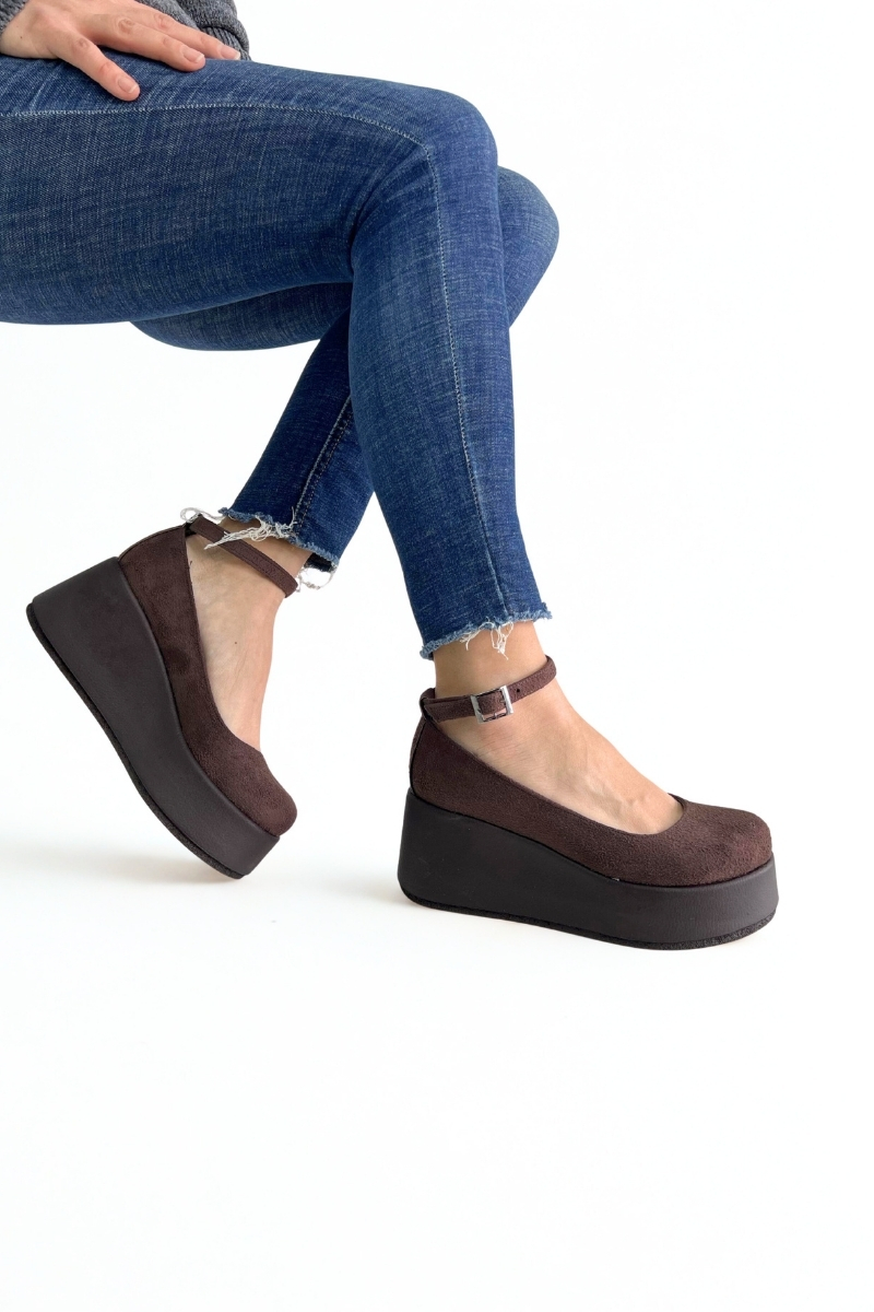 Kahverengi Süet Dolgu Topuk Kadın Loafer V4211