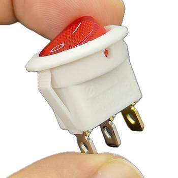 IC-131B Yuvarlak Ikl Anahtar On-Off 3P Beyaz
