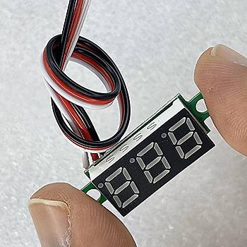 0.28inch 0-100V/DC 3 Kablo Mini Dijital Voltmetre