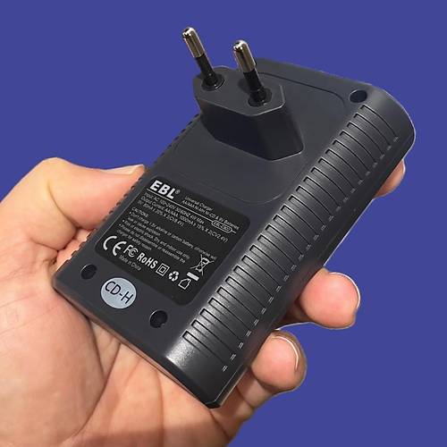 EBL Smart Universal Pil �arj Cihaz�