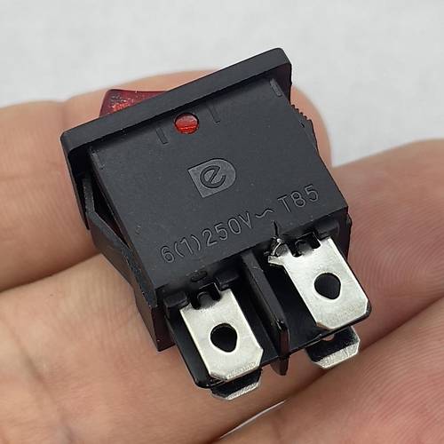 IC-119 Mini I��kl� Anahtar 4P Siyah Kasa K�rm�z� I��k