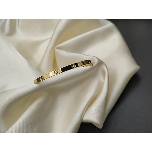 �elik Cartier Ta�l� Gold Bileklik - �nce Model