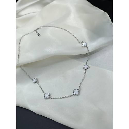 Beyaz Van Cleef Yonca Model �elik Kolye