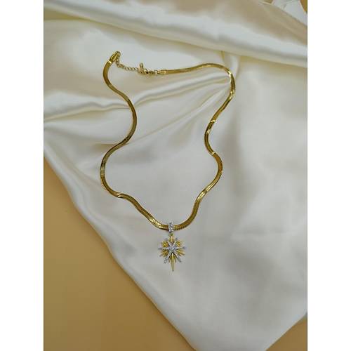 Zirkon Ta�l� Kuzey Y�ld�zl� �elik �talyan Zincir Kolye