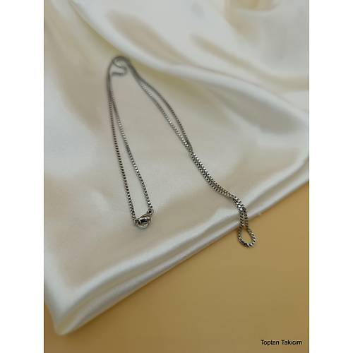 �� ��e Kare Ge�meli �elik Zincir Kolye 60 cm