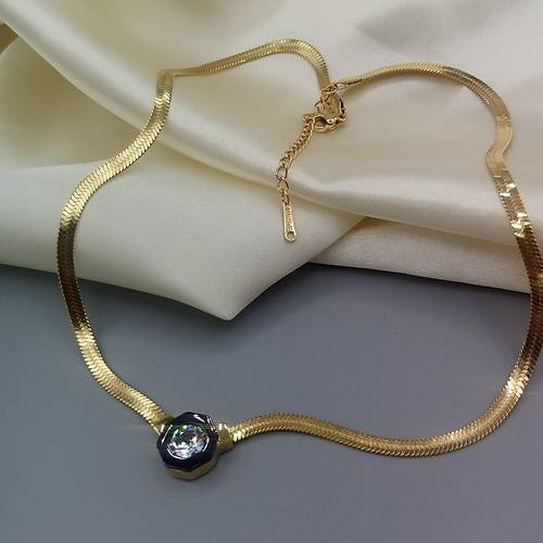 elik talyan Yass Zirkon Tek Tal Kolye