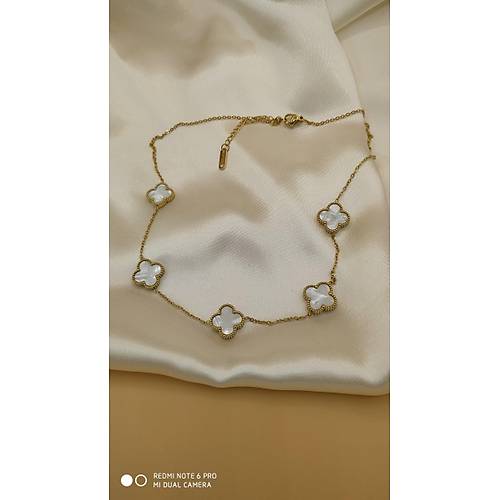 Beyaz Sedef Van Cleef Yonca Model elik Kolye