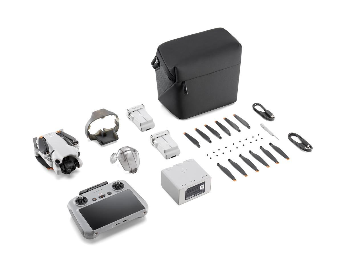 DJI Mini 4 Pro Fly More Combo (DJI Rc 2)