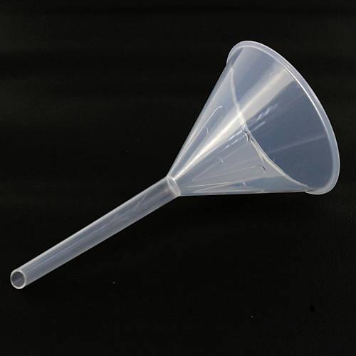 Plastik Huni 100mm