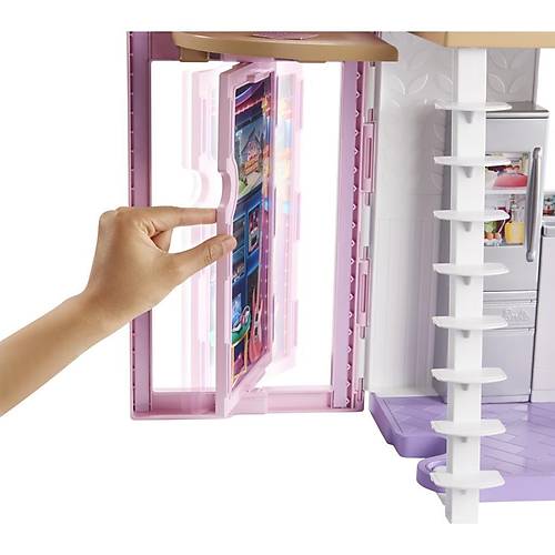 Barbie Nin Malibu Evi FXG57