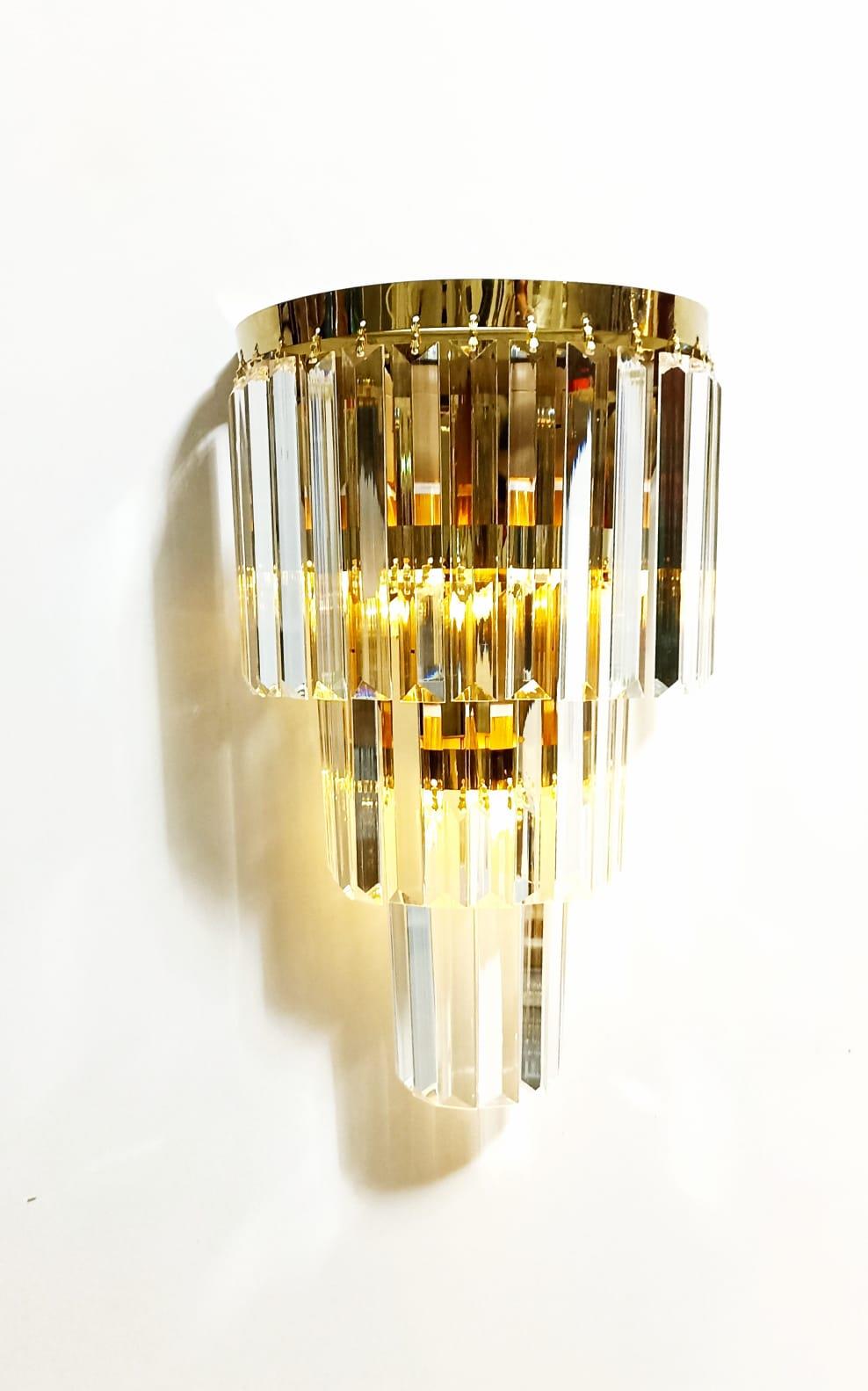 Pandora 3Katlı Kristal Taşlı Elektrikli Gold Aplik Tek Adet Fiyatıdır Pandora 3Katlı Kristal Taşlı Elektrikli Gold Aplik Tek Adet Fiyatıdır