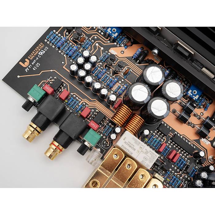 Quartorigo Fantasia 1.4 4 Kanall� High-End Amplifikat�r | 2x40W + 2x80W RMS | 100dB | SPLHIFI