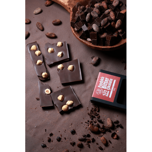 Aroha Fındıklı Bitter Çikolata - %72 Kakao