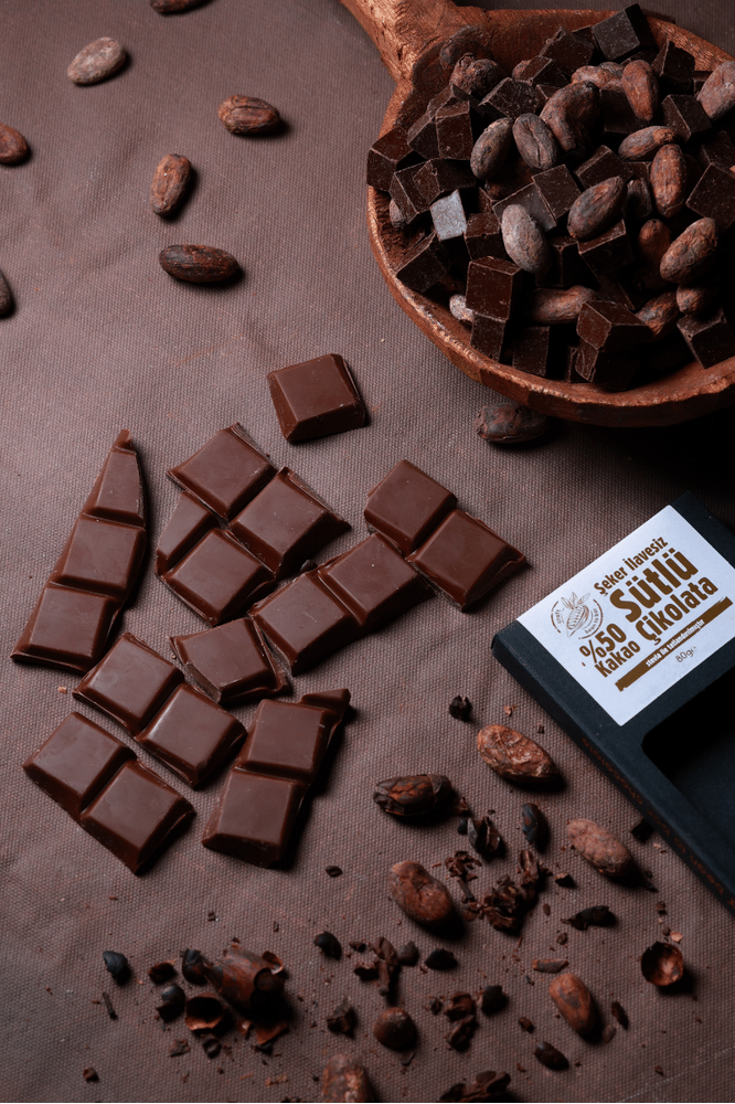 % 50 Kakao, Stevialı Sütlü Çikolata. 80 Gr. X 6 Adet