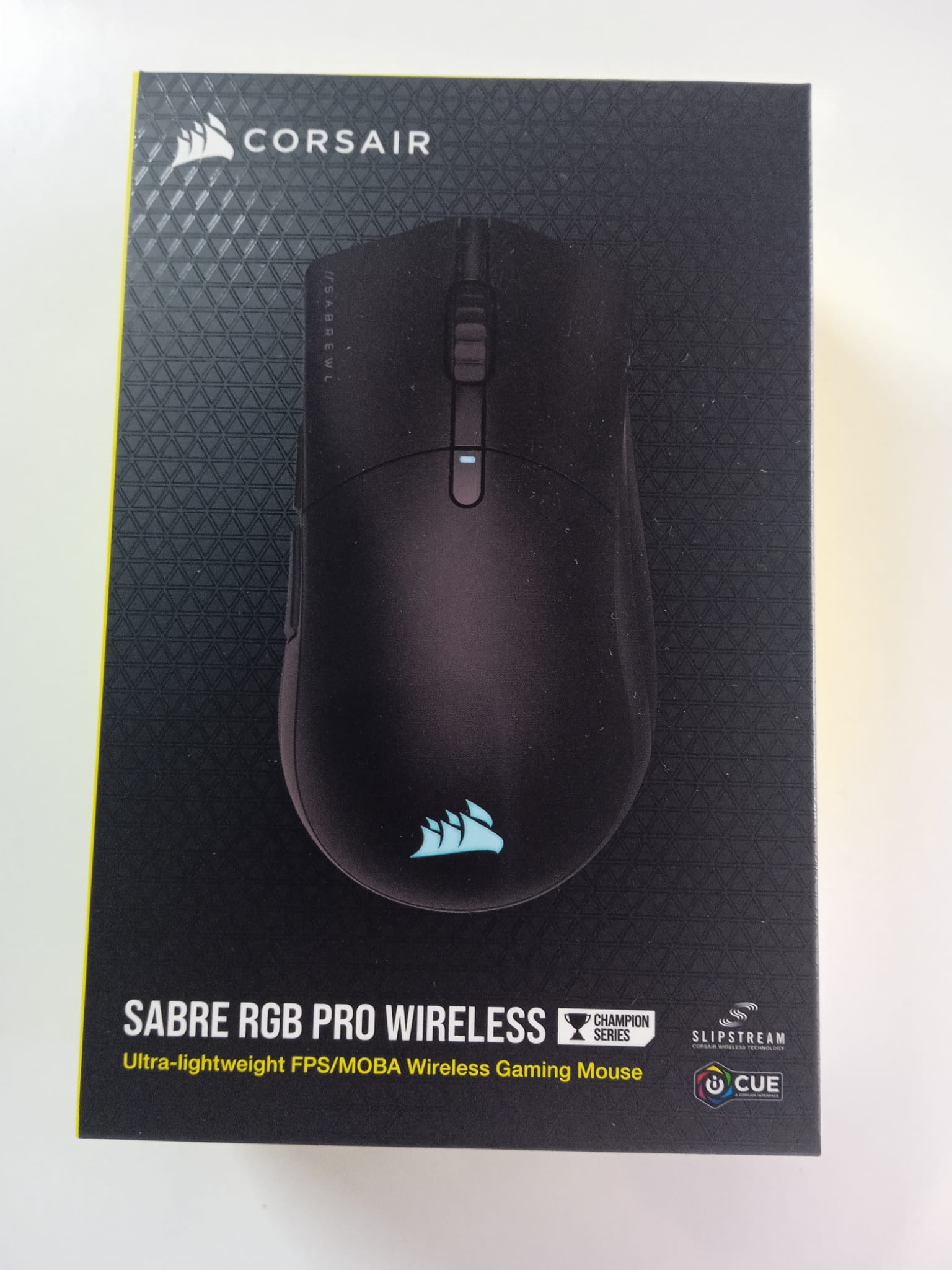 Corsair Sabre RGB Pro Champion CH-9313211-EU Kablosuz Optik Oyuncu Mouse (OUTLET)