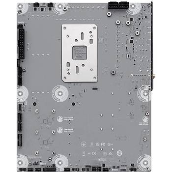 MSI MAG X870E Tomahawk Wi-Fi AMD AM5 DDR5 ATX Anakart