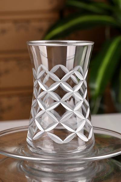 12 Parça Gümüşlü Kristalize Kesme Sanatı Çay Bardağı Seti (bk)