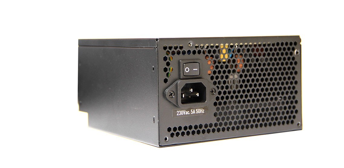 Inca IPS-750 750W 80 Plus Bronze 12cm Fanlı ATX Power Supply