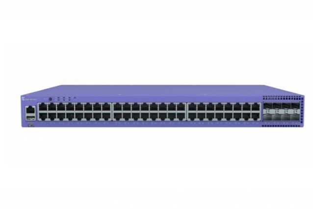 Extreme 5320-48P-8XE 48 Port Gigabit PoE+ 8 Port SFP 10G 1 Yıl ExtremeCloud Yönetilebilir PoE Switch