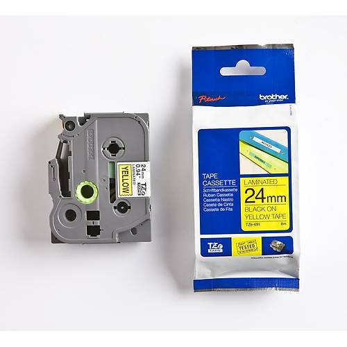 Brother P-Touch TZE-651 24mm 8Mt Sar zerine Siyah Laminasyonlu Etiket