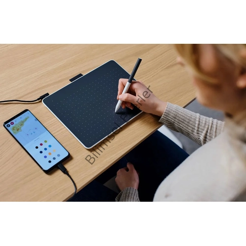 Wacom CTC-4110WLW1B One Tablet Small USB Tybe C Bluetooth Kablolu Grafik Tablet