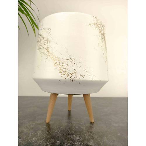 Bitki Tasarımı  Beyaz Üzeri Gold Mermer Efektli Keskin Hatlı Toprak Saksı Saksılık Salon Çiçeklik 3 Ayaklı - 19 CM