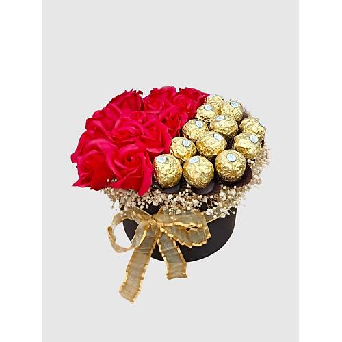 �ikolatal� G�l Kutusu