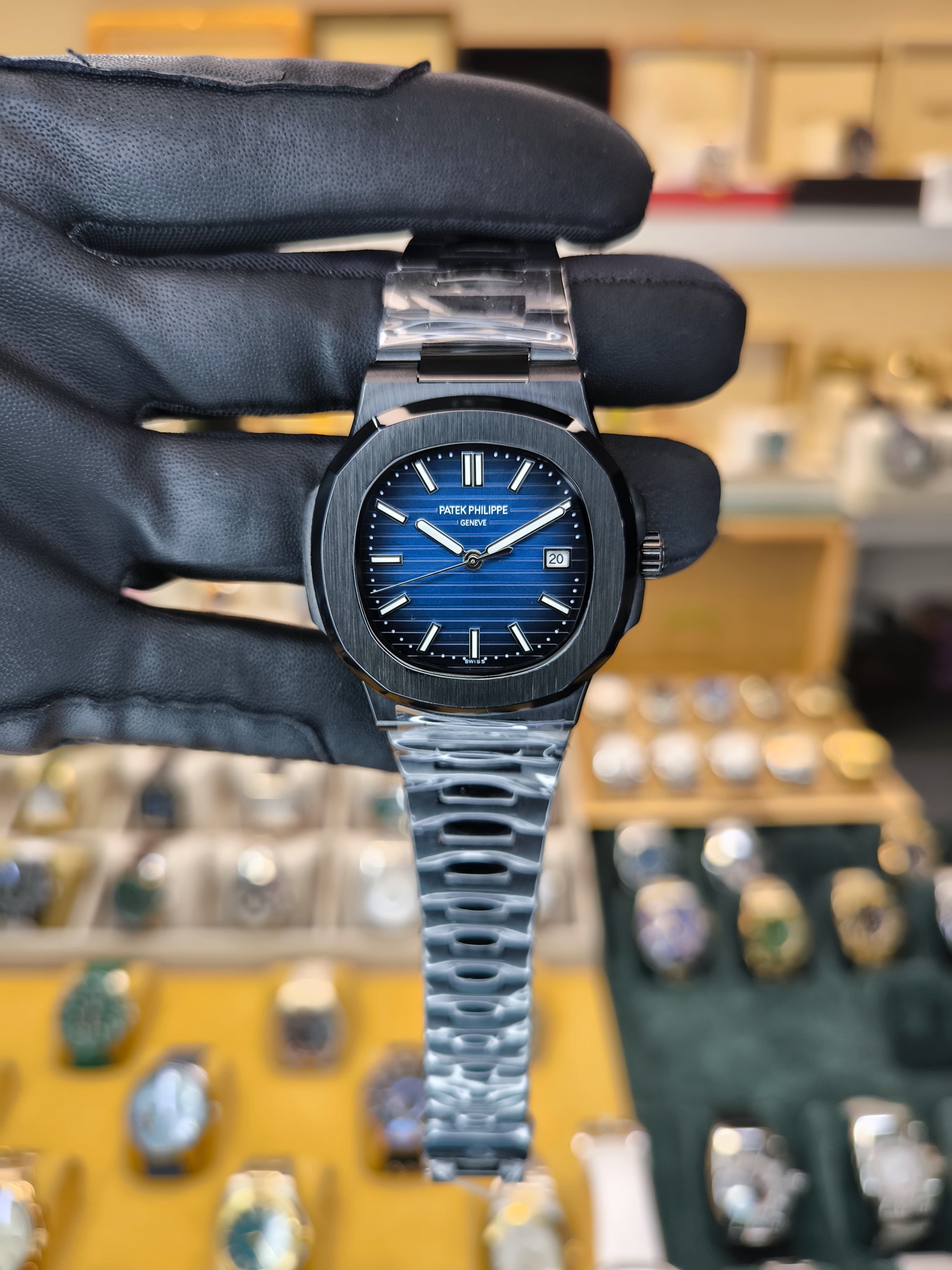 NAUTILUS 5711 OTOMATİK REPLİKA SAAT