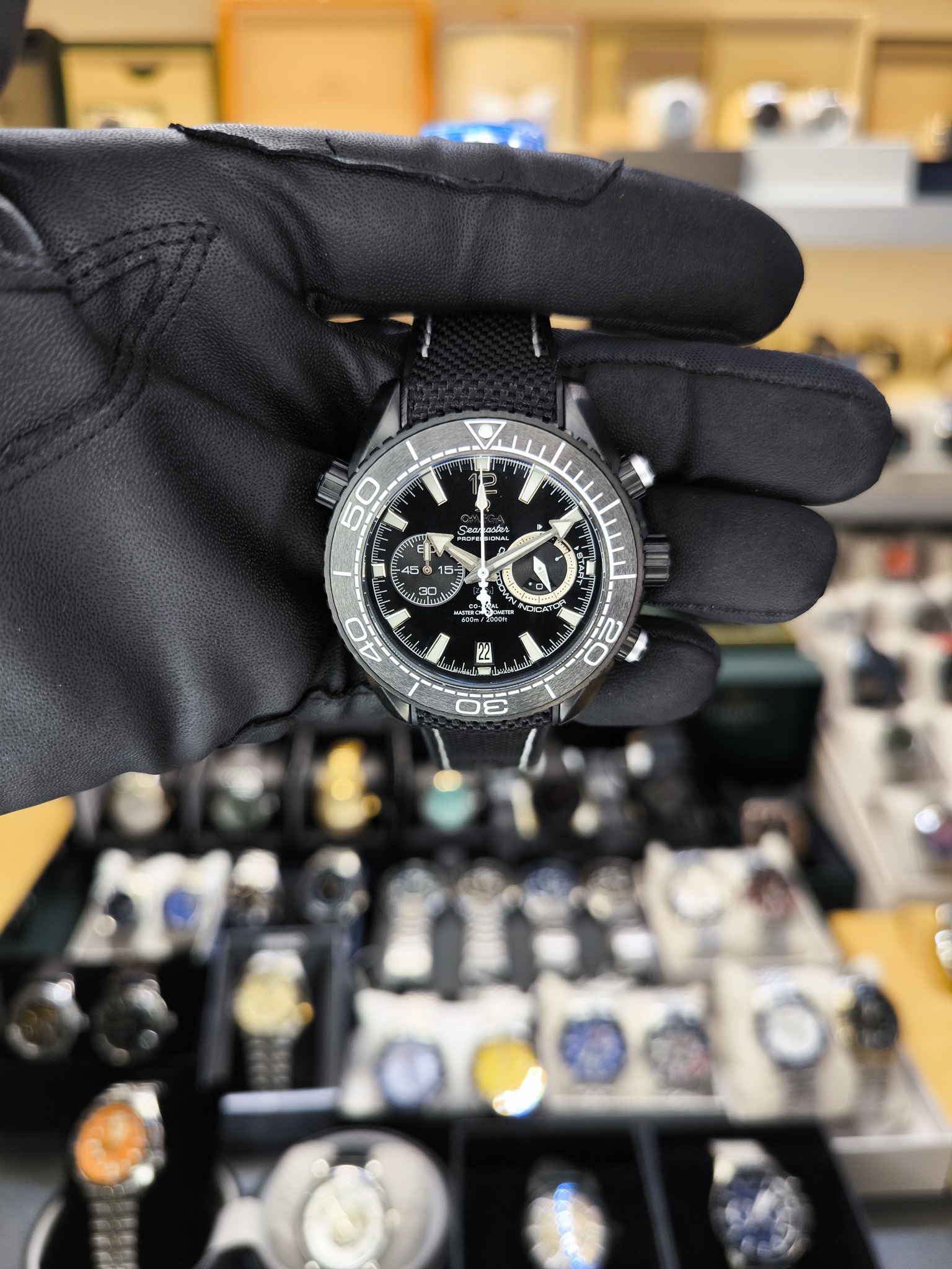 PLANET OCEAN EMIRATES YENI ZELLANDA 600M CO-AXIAL CHRONOMETER